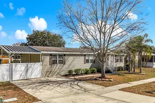 11108 Brussels Boy Ln, Riverview, FL 33578 - Photo 2
