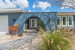 6667 Greenbrier Dr, Seminole, FL 33777 - Photo 30