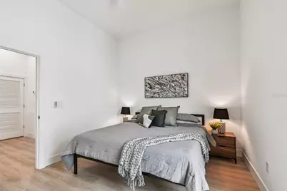 3840 Pompano Drive SE, Saint Petersburg, FL 33705 - Photo 10