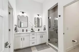 3840 Pompano Dr SE, Saint Petersburg, FL 33705 - Photo 8