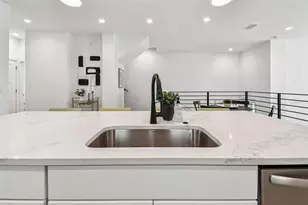 3840 Pompano Dr SE, Saint Petersburg, FL 33705 - Photo 42