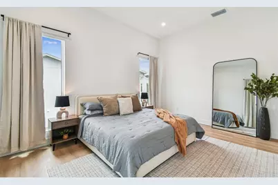 3840 Pompano Drive SE, Saint Petersburg, FL 33705 - Photo 56