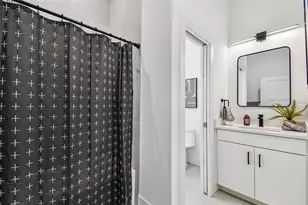 3840 Pompano Dr SE, Saint Petersburg, FL 33705 - Photo 14