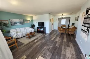 601 Allegheny Dr, Sun City Center, FL 33573 - Photo 8