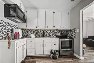 2505 Lakeview St, Lakeland, FL 33801 - Photo 6