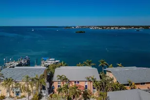 2675 St Josephs Dr E, Dunedin, FL 34698 - Photo 6