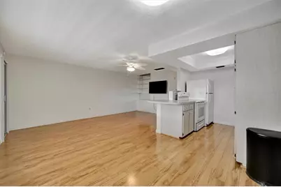 650 Pinellas Point Drive S #205, Saint Petersburg, FL 33705 - Photo 18