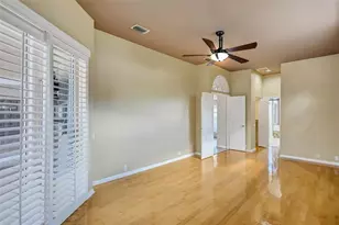 11802 Middlebury Dr, Tampa, FL 33626 - Photo 14