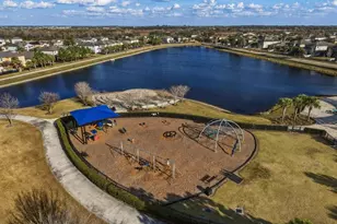 11201 Leland Groves Dr, Riverview, FL 33579 - Photo 40