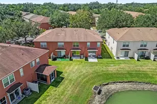 6928 Hawthorne Trace Ln, Riverview, FL 33578 - Photo 32