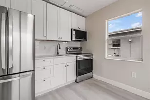 14040 Miramar Ave, Madeira Beach, FL 33708 - Photo 16