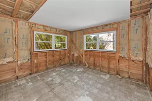 1820 Sutherland Dr W, Palm Harbor, FL 34683 - Photo 20