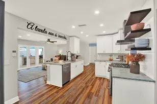 8781 Leona St, Seminole, FL 33772 - Photo 8