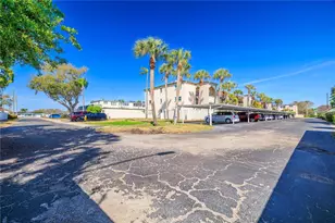 11720 Park Blvd, Seminole, FL 33772 - Photo 30
