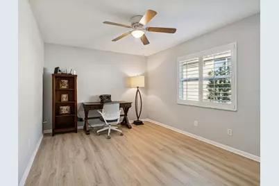2194 Pinnacle Circle N, Palm Harbor, FL 34684 - Photo 48