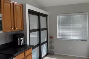 1421 Mohrlake Dr, Brandon, FL 33511 - Photo 28
