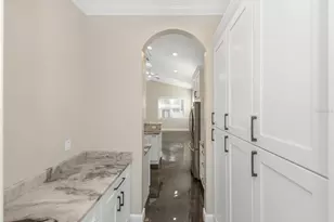 2348 2nd Ave S, Saint Petersburg, FL 33712 - Photo 20