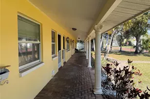 2935 57th St S, Gulfport, FL 33707 - Photo 2