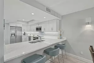 544 Pinellas Bayway S, Tierra Verde, FL 33715 - Photo 10
