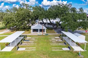 37240 Beverly Ave, Zephyrhills, FL 33542 - Photo 46