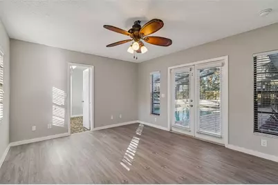 4633 W Longfellow Avenue, Tampa, FL 33629 - Photo 10