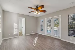 4633 W Longfellow Ave, Tampa, FL 33629 - Photo 10