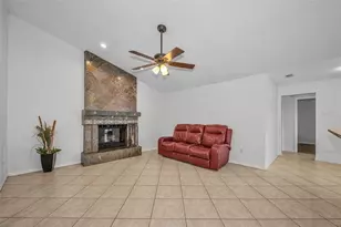 12038 Stone Crossing Cir, Tampa, FL 33635 - Photo 32