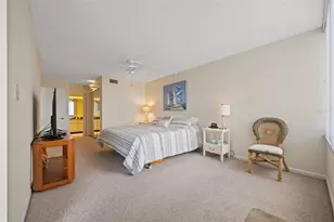 9425 Blind Pass Rd, Saint Pete Beach, FL 33706 - Photo 20