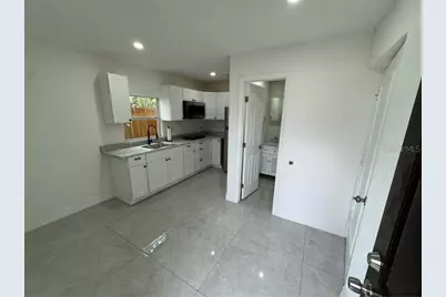 7908 W Elm Street, Tampa, FL 33615 - Photo 40