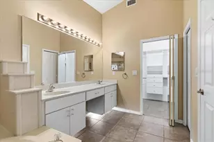 5205 Fairway 1 Dr, Valrico, FL 33596 - Photo 22