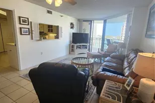 690 Island Way, Clearwater Beach, FL 33767 - Photo 22