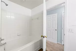 18001 Richmond Pl Dr, Tampa, FL 33647 - Photo 24