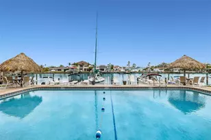 51 Island Way, Clearwater Beach, FL 33767 - Photo 32