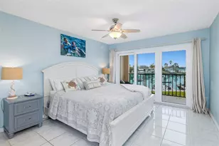 51 Island Way, Clearwater Beach, FL 33767 - Photo 12