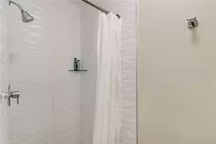 51 Island Way, Clearwater Beach, FL 33767 - Photo 54