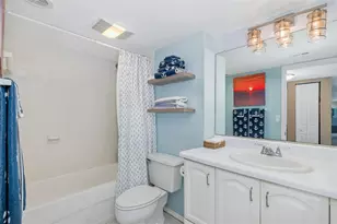 51 Island Way, Clearwater Beach, FL 33767 - Photo 10