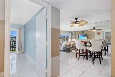 51 Island Way #108, Clearwater Beach, FL 33767 - Photo 12
