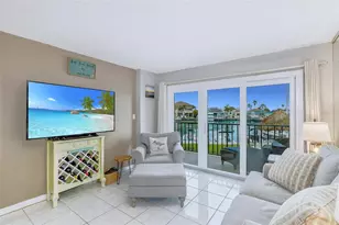 51 Island Way, Clearwater Beach, FL 33767 - Photo 16