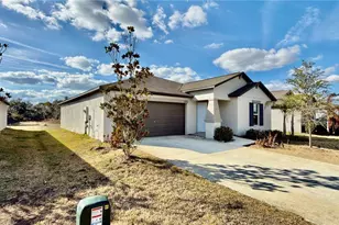 6523 Bar S Bar Trl, Zephyrhills, FL 33541 - Photo 2