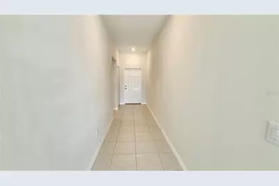 6523 Bar S Bar Trail, Zephyrhills, FL 33541 - Photo 10