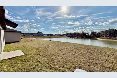 6523 Bar S Bar Trail, Zephyrhills, FL 33541 - Photo 20