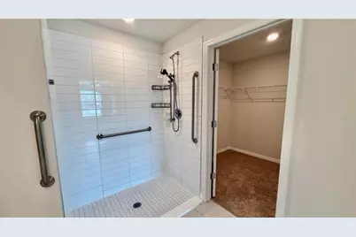 6523 Bar S Bar Trail, Zephyrhills, FL 33541 - Photo 26