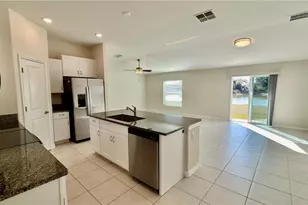 6523 Bar S Bar Trl, Zephyrhills, FL 33541 - Photo 8