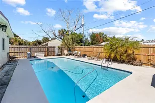 3900 70th St N, Saint Petersburg, FL 33709 - Photo 2