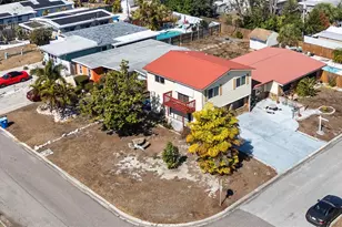 3900 70th St N, Saint Petersburg, FL 33709 - Photo 32