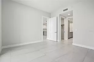 275 1st Ave S, Saint Petersburg, FL 33701 - Photo 30