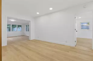 4430 1st Way NE, Saint Petersburg, FL 33703 - Photo 8