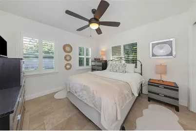 1437 Country Club Rd N Road N #COUNTRY CLUB RD N, Saint Petersburg, FL 33710 - Photo 42