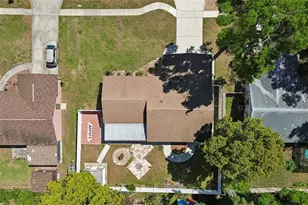 2505 Linden Tree St, Seffner, FL 33584 - Photo 52