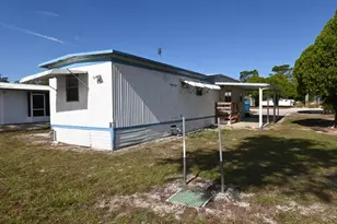 34898 Fraser St, Dade City, FL 33523 - Photo 2